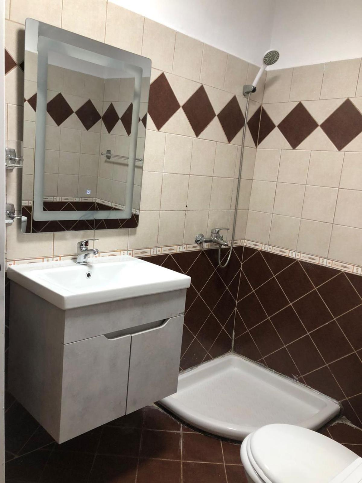 Tirent - Comfortable 1-bedroom In Fresku Apartment *